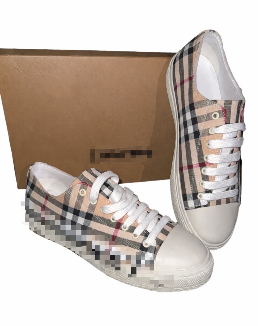 Lowtop BB Men (Logo on Shoes)